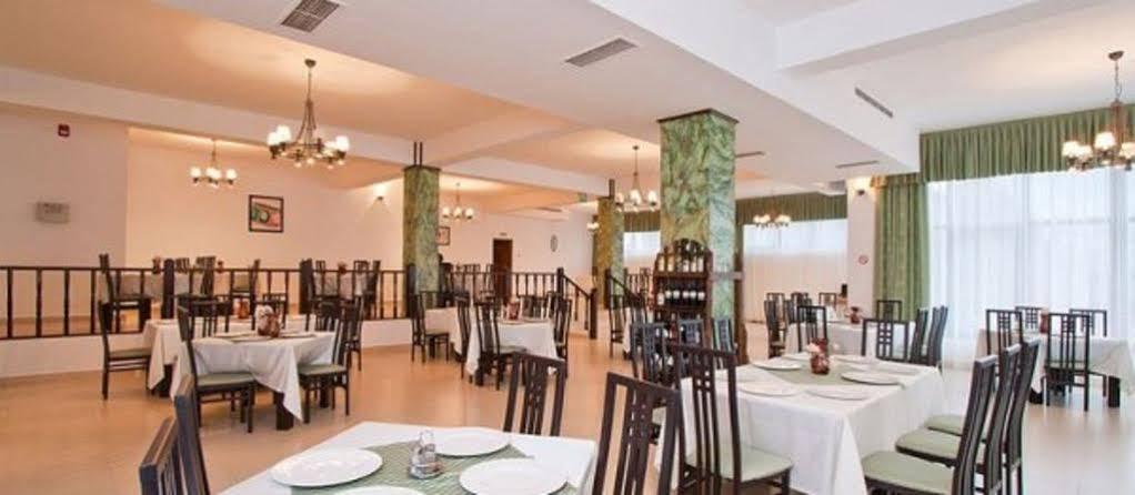 Hotel Orizont Călimăneşti Εξωτερικό φωτογραφία