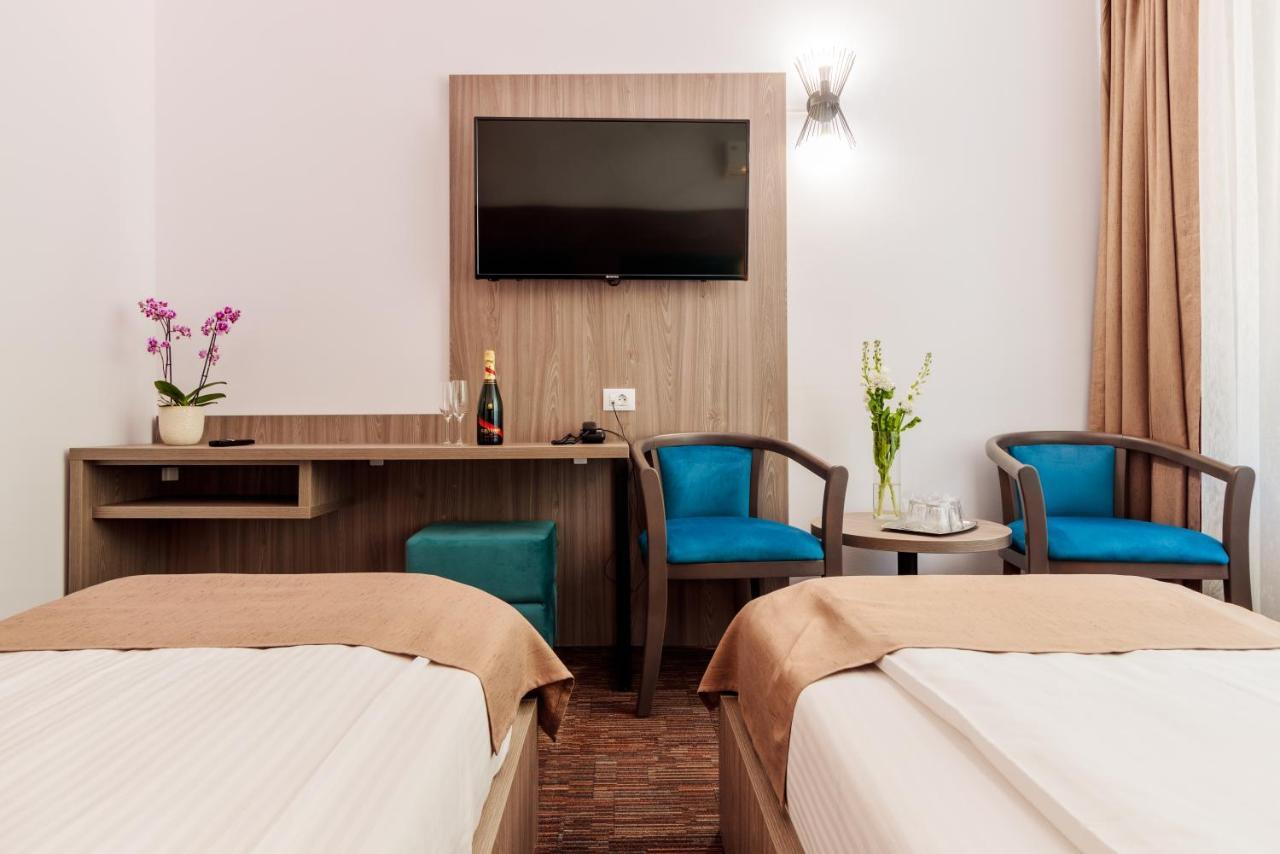 Hotel Orizont Călimăneşti Εξωτερικό φωτογραφία
