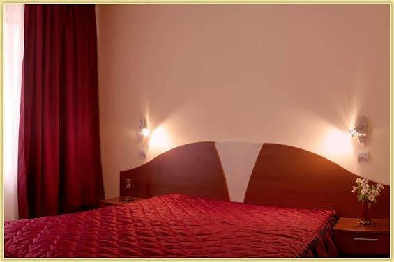 Hotel Orizont Călimăneşti Εξωτερικό φωτογραφία